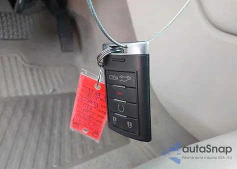 2013 Cadillac Xts Premium from USA, damaged, VIN 2G61S5S35D9199340